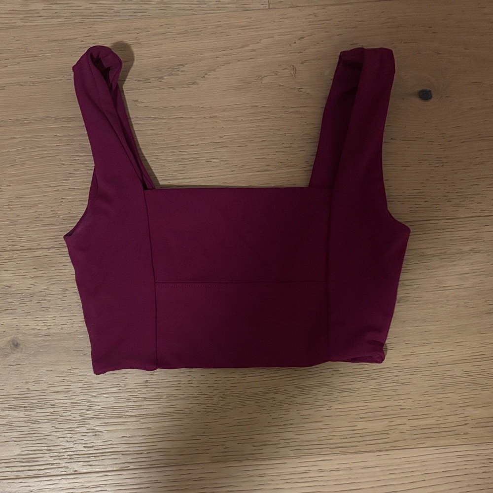 Tiger Friday perfect condition Burgundy Sleeveless Top